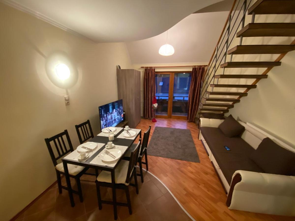 Апартаменты Mimi Apartman Дьюла Экстерьер фото